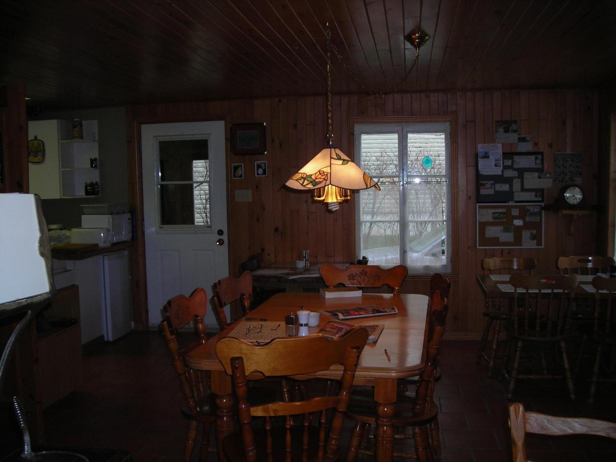 Gite Des Hauteurs Et Cafe De La Place Saint Zenon Exteriör bild